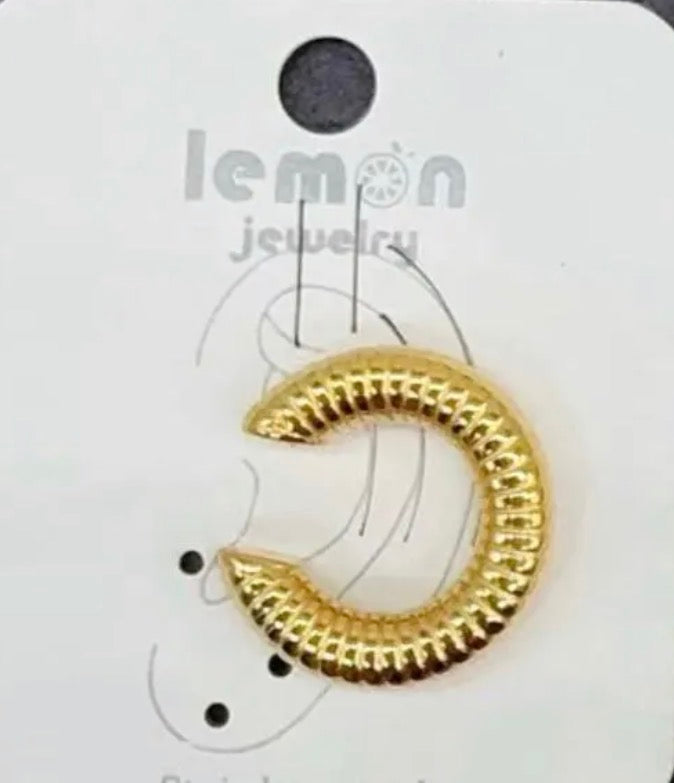 Ear cuff