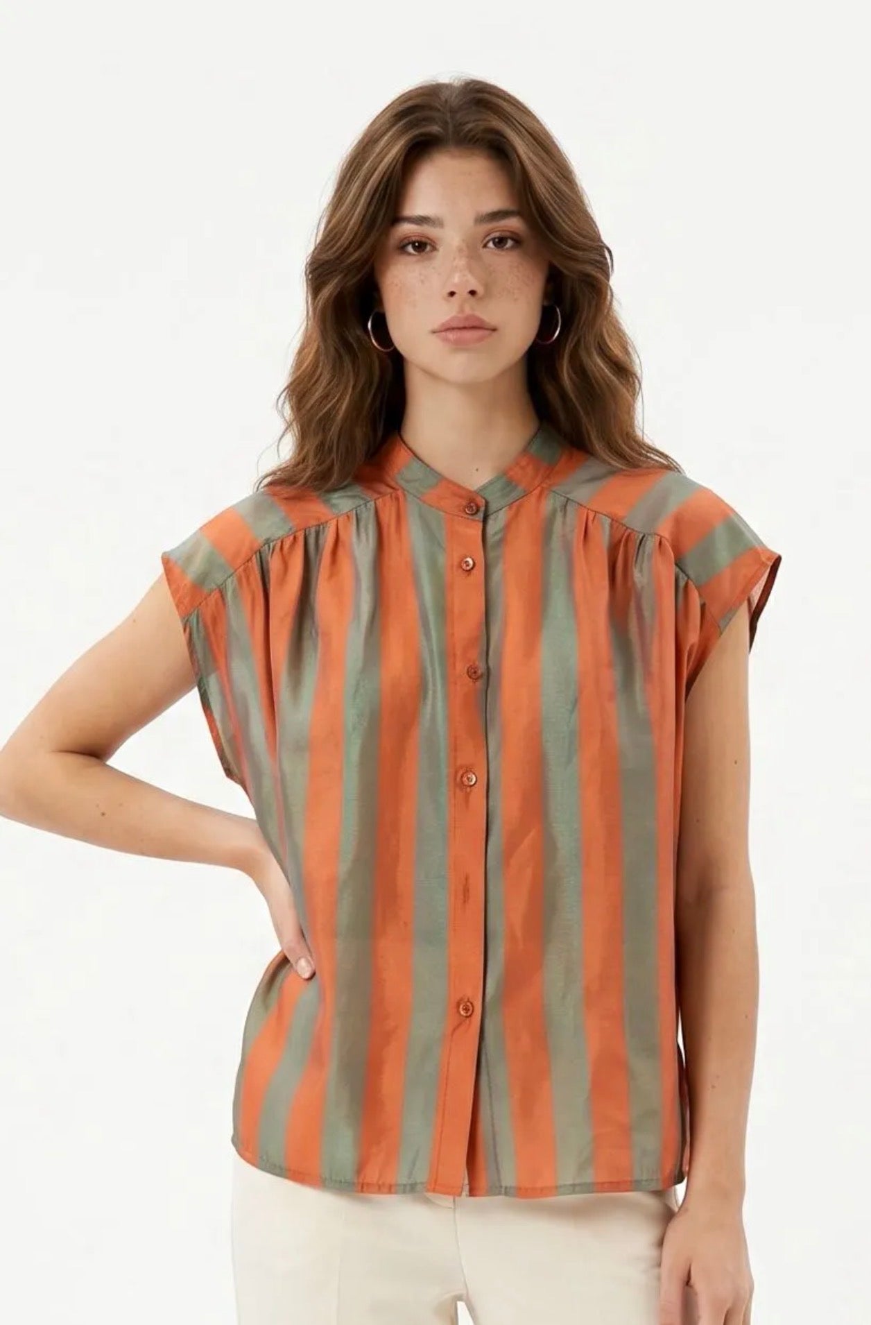 Camicia con Variate di Colore