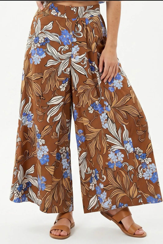 Pantalone con Variante di Colore